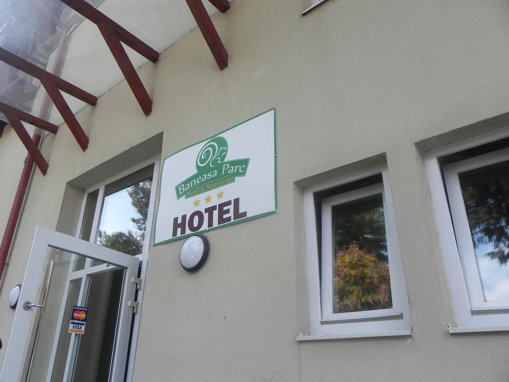 Hotel Baneasa Parc Bucarest Exterior foto